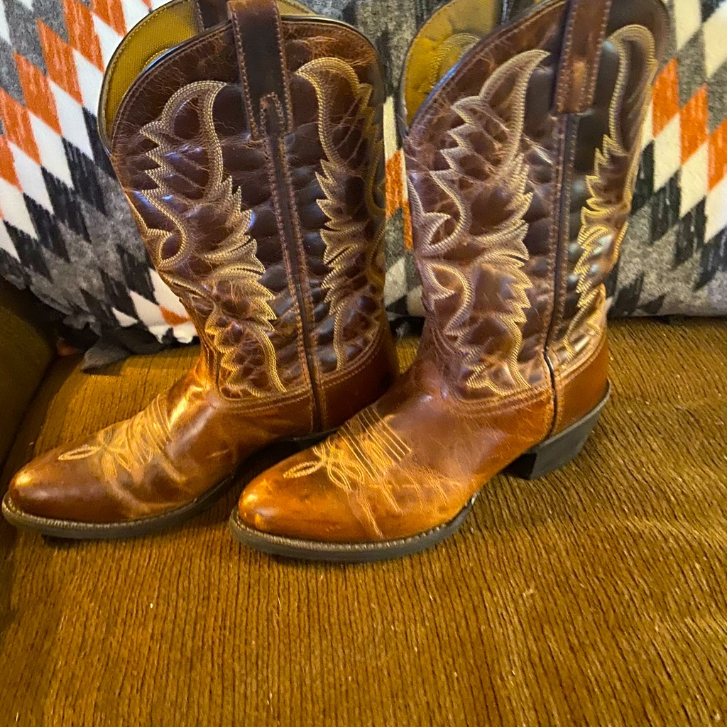 Laredo Birch Wood Round Toe Boots 68452